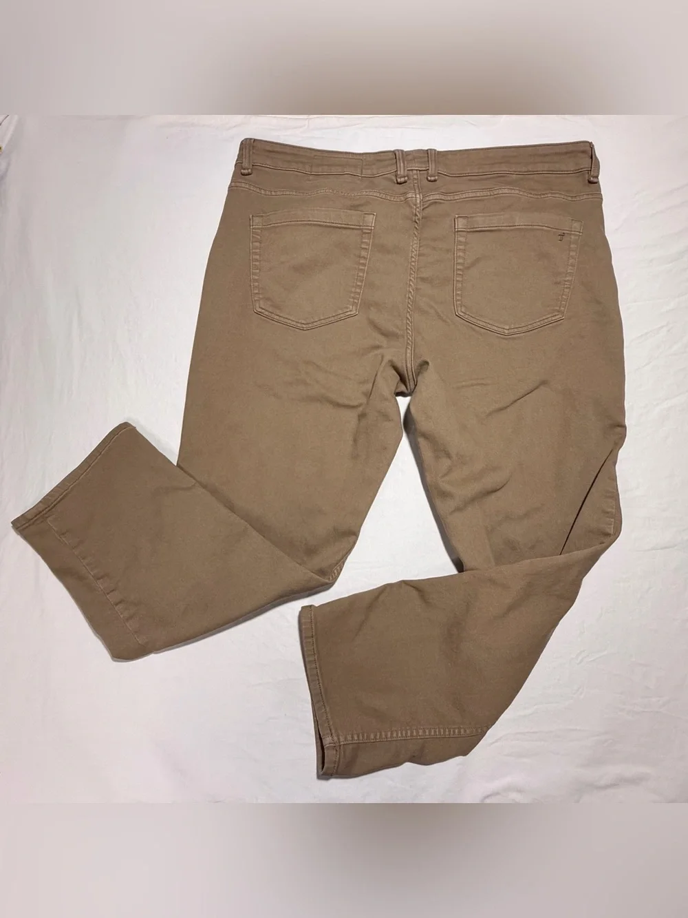 TPJ Straight stretch Jeans in Tan